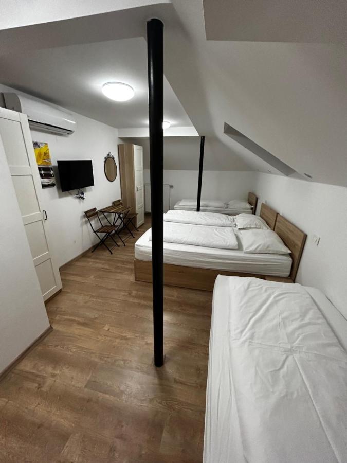 Sobe Zimmer Frei 포제가 외부 사진