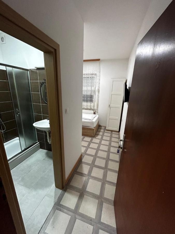 Sobe Zimmer Frei 포제가 외부 사진