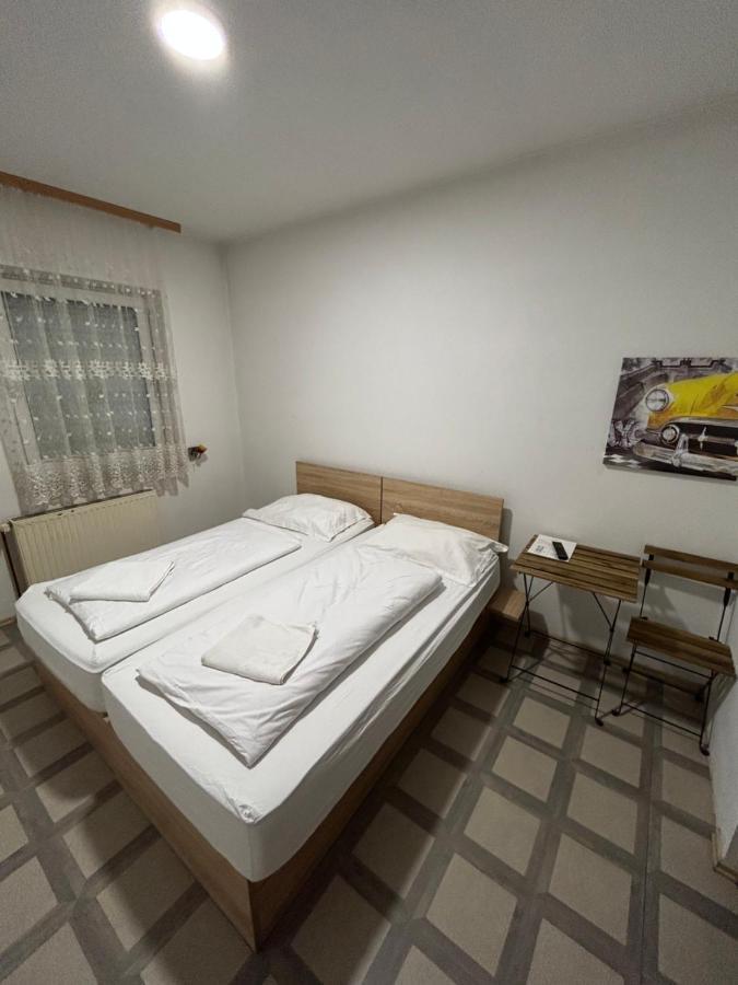Sobe Zimmer Frei 포제가 외부 사진